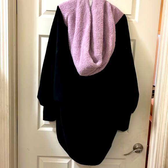 Fleece hoodie jacket/sweater - Picture 2 of 2